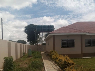 3 Bedroom House For Rent In Makeni