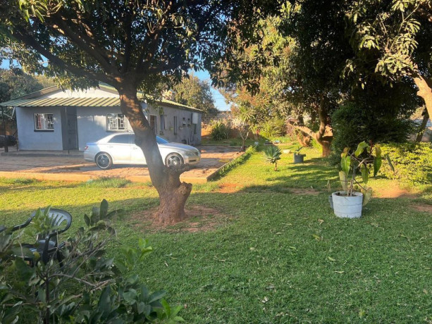 3-bedroom-house-for-sale-in-chamba-valley-big-2