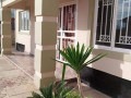 3-bedroom-flats-for-rent-in-meanwood-mutumbi-small-2