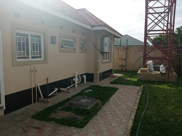 3-bedroom-flats-for-rent-in-meanwood-mutumbi-big-4