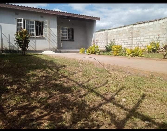 2-bedroom-flat-for-rent-in-chilenje-big-1