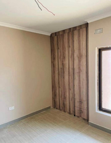 3-bedroom-flats-for-rent-in-ibex-meanwood-big-3