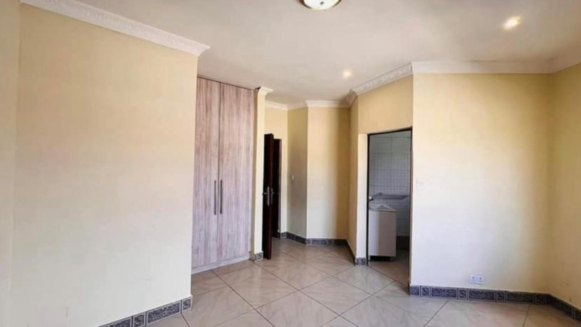 4-bedroom-house-for-rent-in-salama-park-big-5