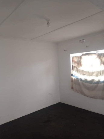 2-bedroom-house-for-rent-in-longacres-big-0