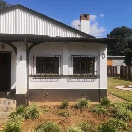 4-bedroom-house-for-sale-in-longacres-big-4