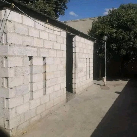 4-bedroom-house-for-sale-in-longacres-big-2