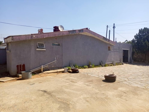 4-bedroom-house-for-sale-in-longacres-big-1