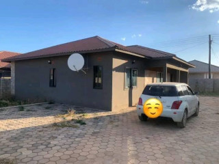 3 Bedroom House For Rent In New Kasama