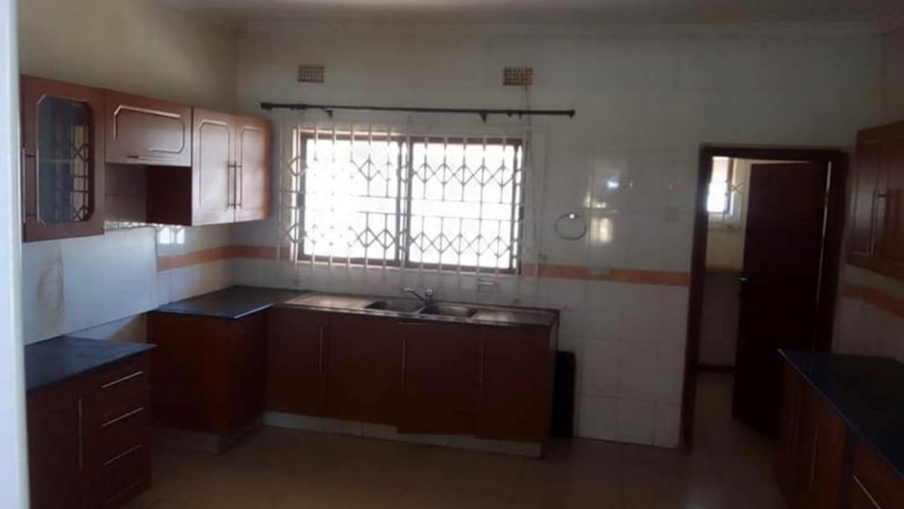 3-bedroom-flat-for-rent-in-kalundu-big-3