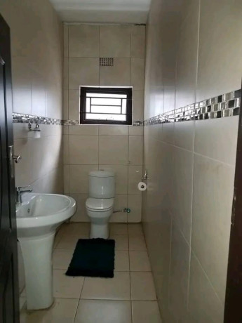 spacious-6-bedroom-house-for-sale-in-kalundu-big-6