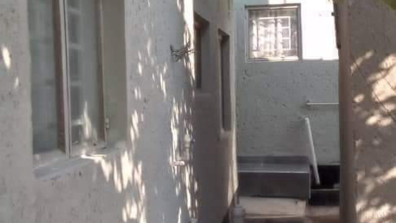 9-flats-for-sale-in-kalingalinga-big-4