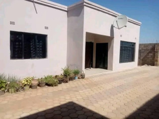 1-bedroom-flat-for-rent-in-woodlands-chalala