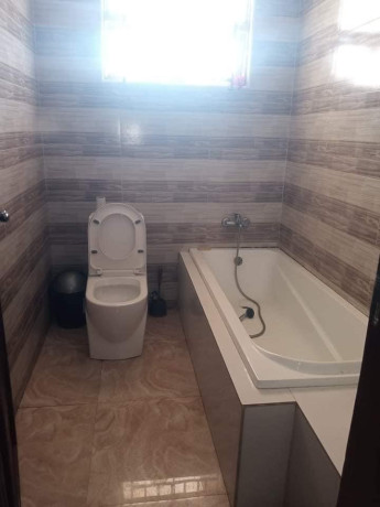 spacious-3-bedroom-house-for-sale-in-woodlands-big-4