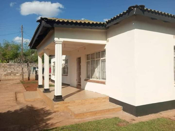 3-bedroom-flat-for-sale-in-woodlands-chalala-big-1
