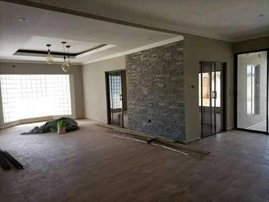 4-bedroom-flat-for-sale-in-woodlands-chalala-big-9