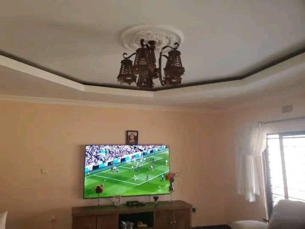 3-bedroom-house-for-sale-in-woodlands-big-4