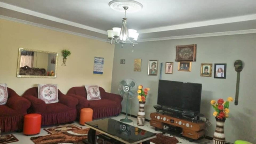 spacious-3-bedroom-house-in-woodlands-big-2