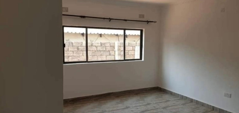 2-bedroom-flat-for-rent-in-chelstone-big-5