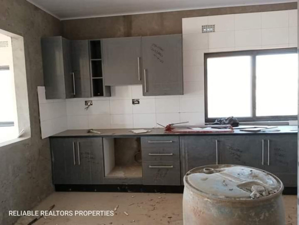 3-bedroom-flat-for-sale-in-new-kasama-big-6