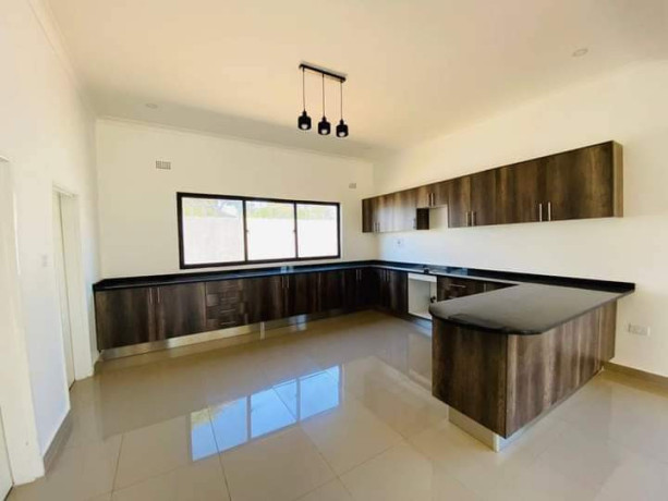 3-bedroom-apartment-for-rent-in-eureka-park-big-3