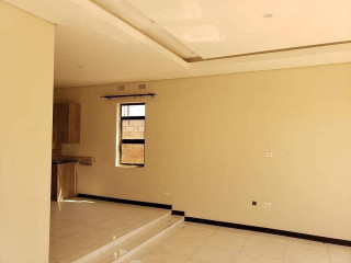 2 Bedroom Flat For Rent in Salama Park