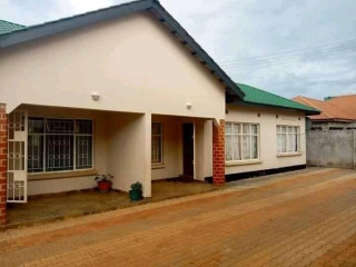 3-bedroom-flat-for-rent-in-lilayi