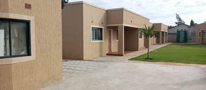 2-bedroom-flats-for-sale-in-woodlands-big-7