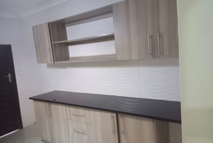 2-bedroom-flat-for-rent-in-makeni-big-3