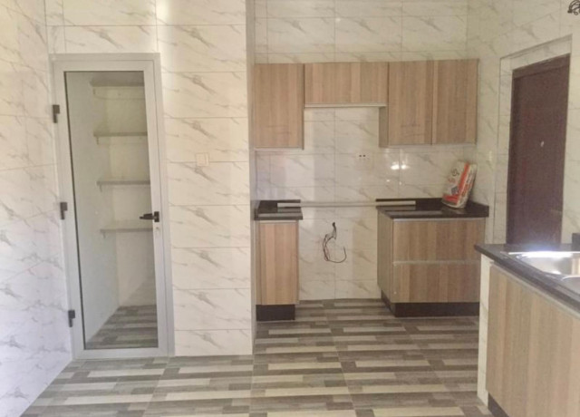 2-bedroom-flat-for-rent-in-makeni-big-2