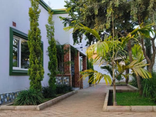 4-bedroom-house-for-sale-in-ibex-meanwood
