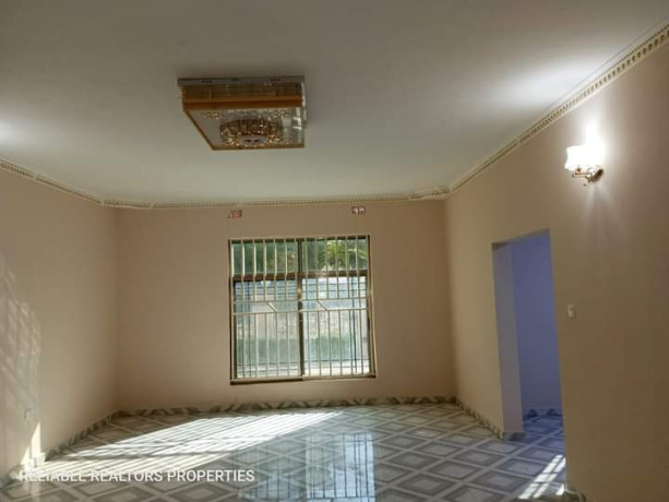 4-bedroom-house-for-sale-in-meanwood-ibex-big-9