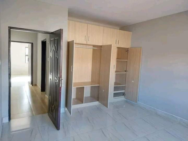 2-bedroom-flat-for-sale-in-lilayi-big-4
