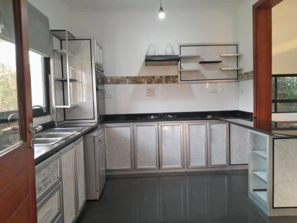 3-bedroom-house-for-rent-in-ibex-hill-big-6