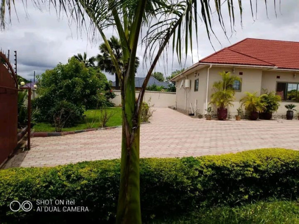 4-bedroom-house-for-sale-in-ibex-hill-big-5