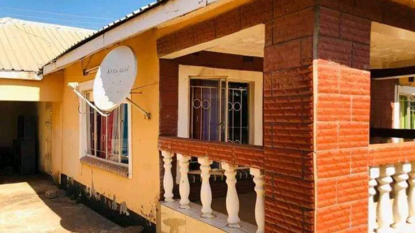 3-bedroom-house-for-sale-in-libala-big-9