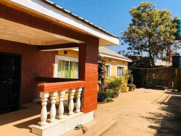 3-bedroom-house-for-sale-in-libala-big-2