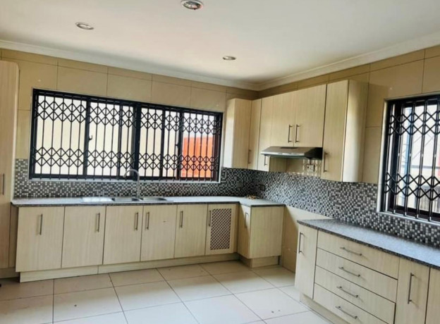 3-bedroom-apartment-for-rent-in-villa-elizabetha-big-1