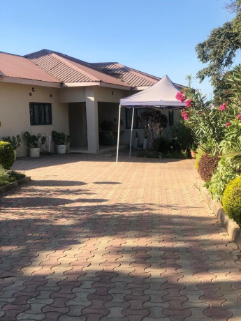 3-bedroom-house-for-rent-in-kabulonga-big-0