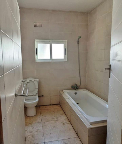 2-bedroom-flat-for-rent-in-kabulonga-big-8