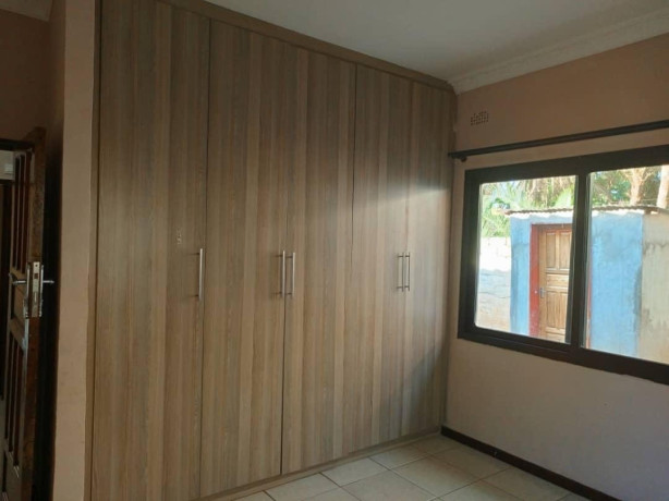 3-bedroom-house-for-rent-in-kabulonga-big-4