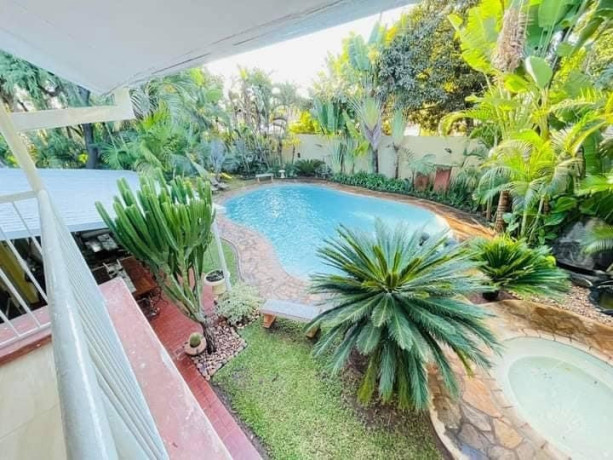 6-bedroom-house-for-sale-in-kabulonga-big-1