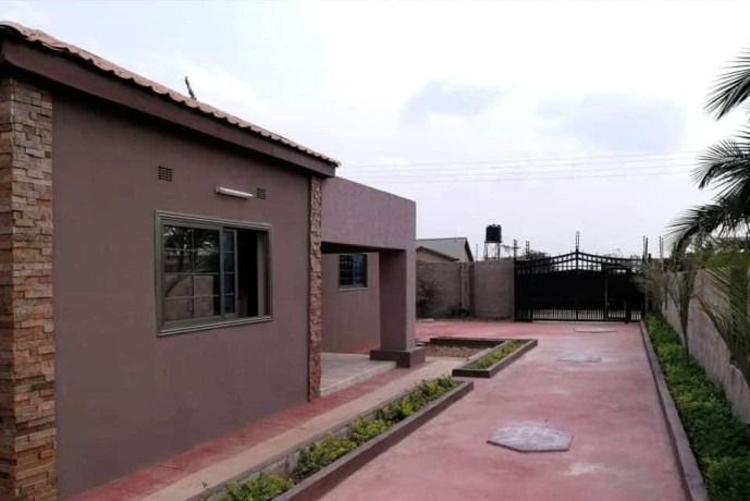 3-bedroom-flats-for-sale-in-chalala-big-1
