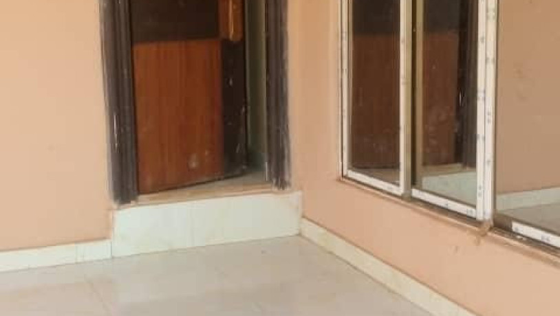 2-bedroom-flat-for-rent-in-makeni-big-9