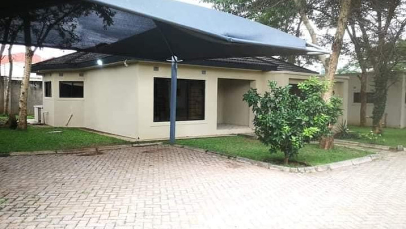 3-bedroom-house-for-rent-in-makeni-big-2