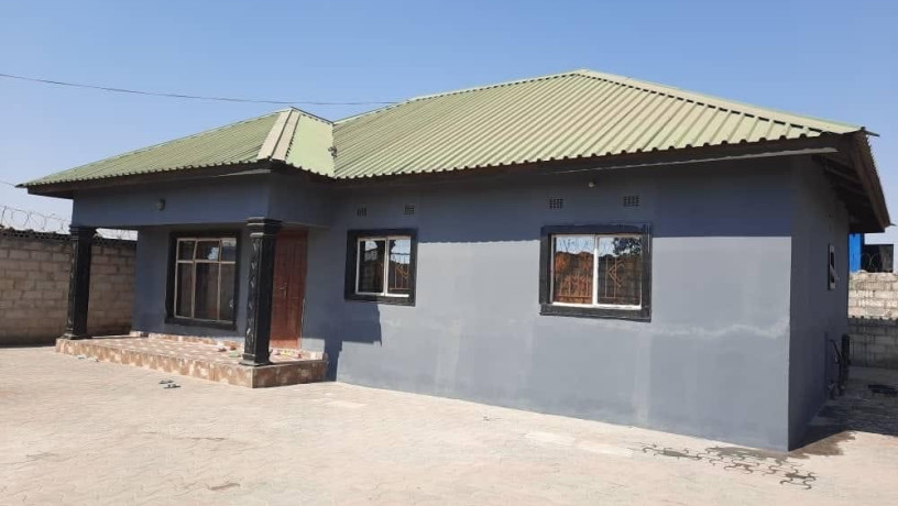 3-bedroom-house-for-sale-in-makeni-big-1