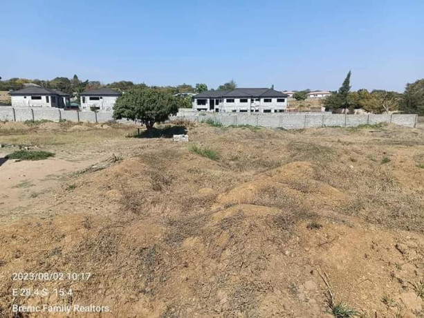 5630-square-meters-plot-for-sale-in-roma-big-0