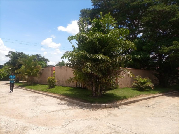 2-bedroom-flat-for-rent-in-roma-big-4