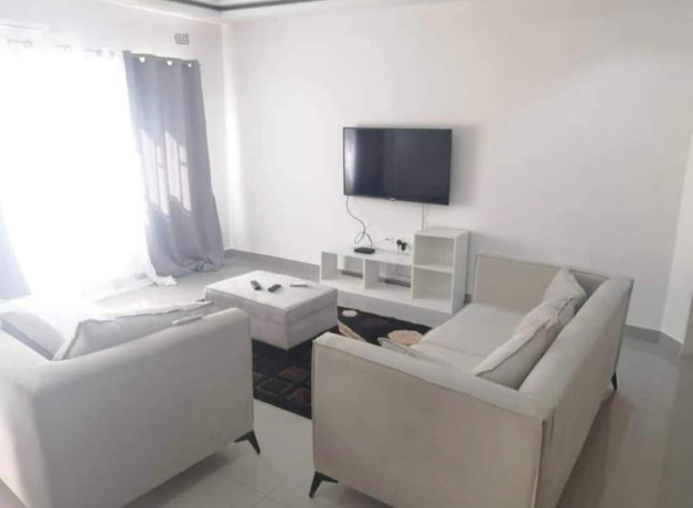 2-bedroom-flat-for-rent-in-roma-big-2