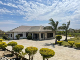3-bedroom-house-for-sale-in-10-miles