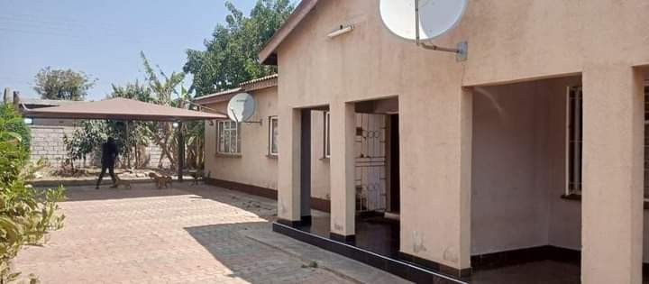 3-bedroom-apartment-for-rent-in-chalala-big-6